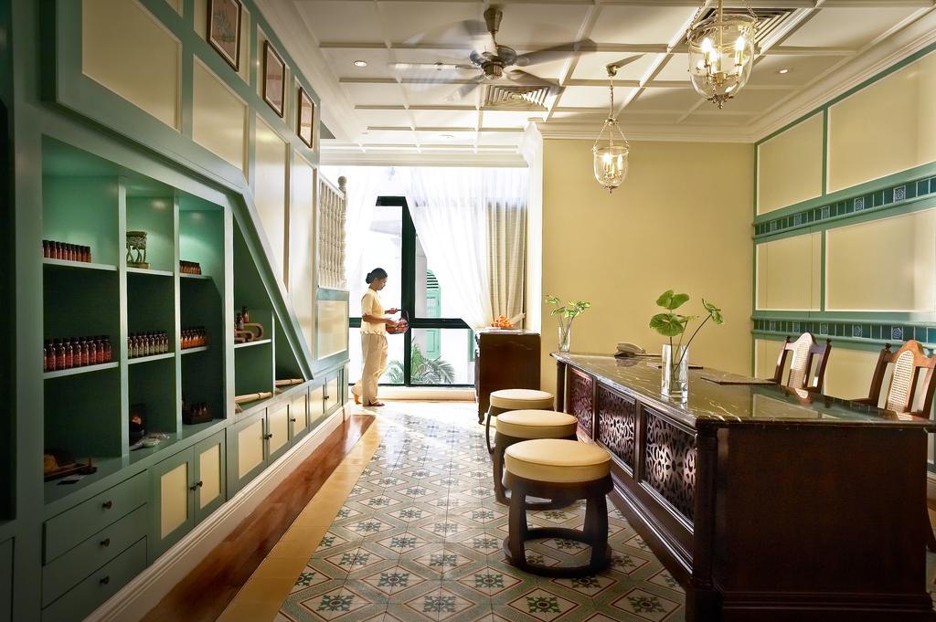 The Majestic Malacca Hotel - Small Luxury Hotels Of The World Exterior photo The Spa at Mandarin Oriental, Hanoi